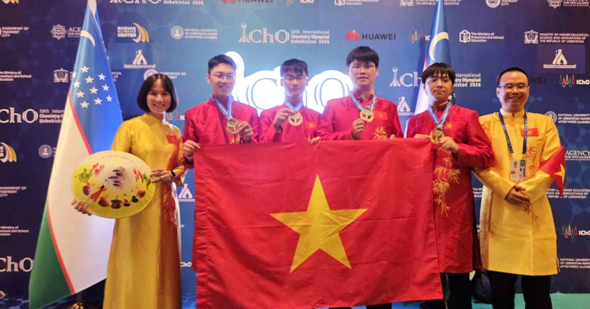 Cả 4 học sinh đội tuyển quốc gia Việt Nam đều đạt Huy chương Vàng Olympic Hóa học quốc tế năm 2026
