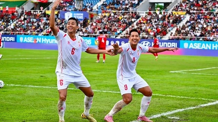 Chủ nhà Myanmar thắng đậm Lào, nuôi hy vọng vào bán kết
