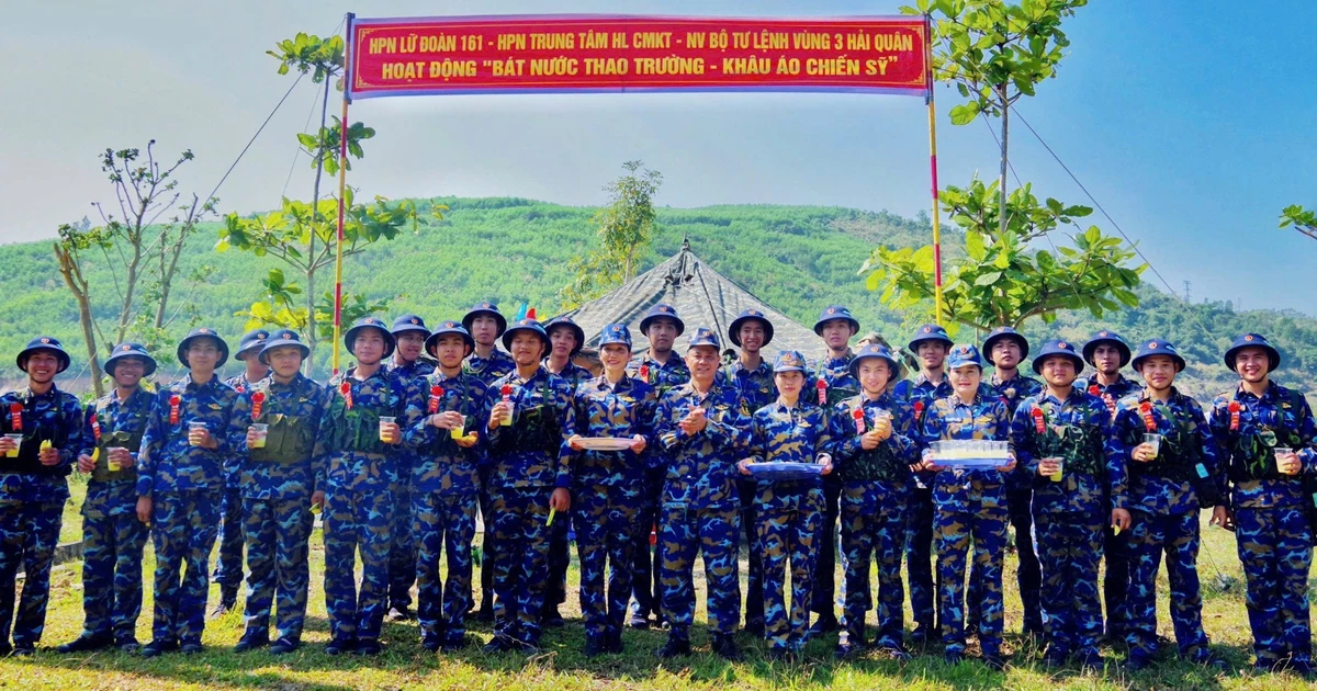 Bát nước thao trường” tiếp sức lính trẻ ở Vùng 3 Hải quân