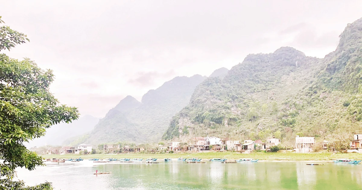 Giải bài toán thời vụ của du lịch Phong Nha - Kẻ Bàng