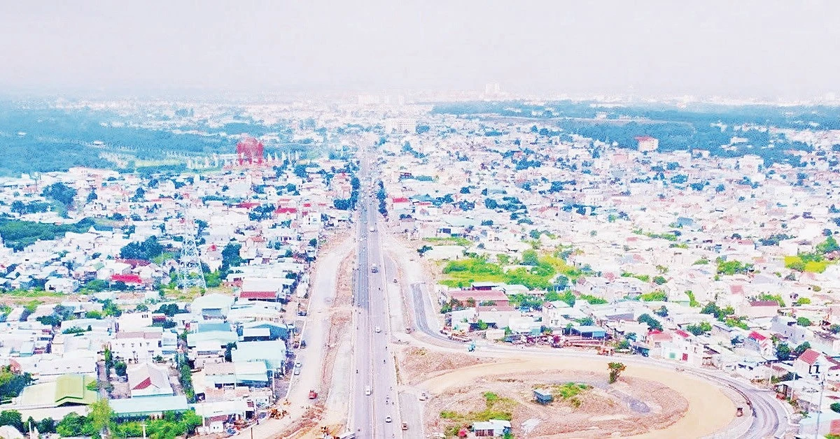 Đẩy nhanh tiến độ hoàn thiện hạ tầng kết nối vùng
