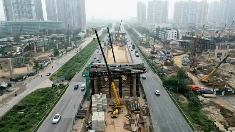 Hà Nội điều chỉnh tổ chức giao thông phục vụ thi công nút giao Vành đai 3,5 với Đại lộ Thăng Long
