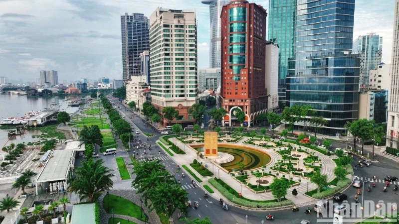 Phát triển Thành phố Hồ Chí Minh trong kỷ nguyên mới