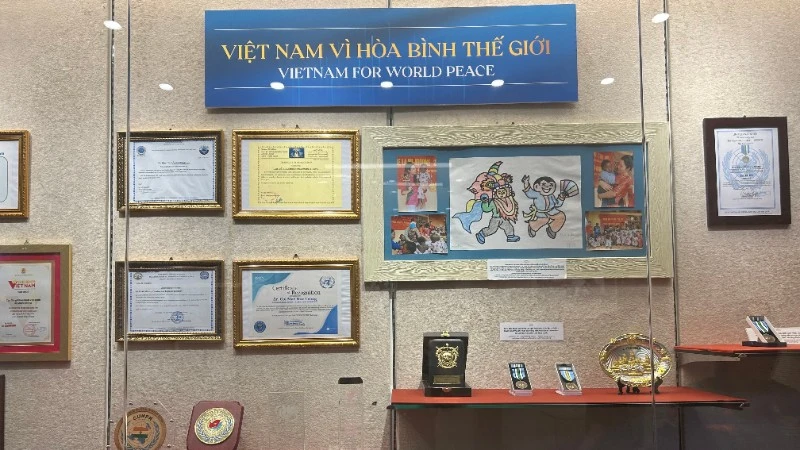 Tôn vinh dấu ấn Chủ tịch Hồ Chí Minh, Đại tướng Nguyễn Chí Thanh trong 'hành trình hòa bình'