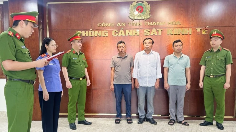 Thanh Hóa: Khởi tố 3 bị can liên quan sai phạm tại công trình giao thông nông thôn