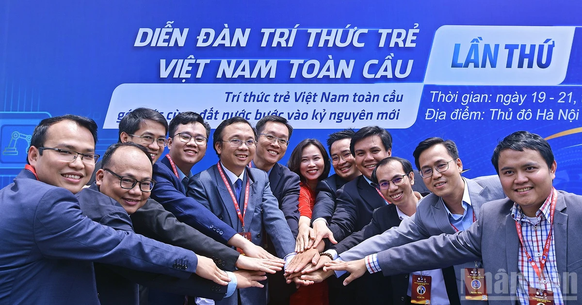 Delegates attend the 6th Global Young Vietnamese Intellectuals Forum, 2025.