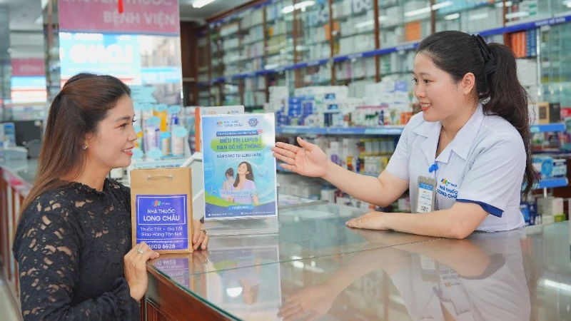Hợp tác đưa về Việt Nam ba giải pháp tiên tiến thế giới về bệnh hiếm và mạn tính nặng