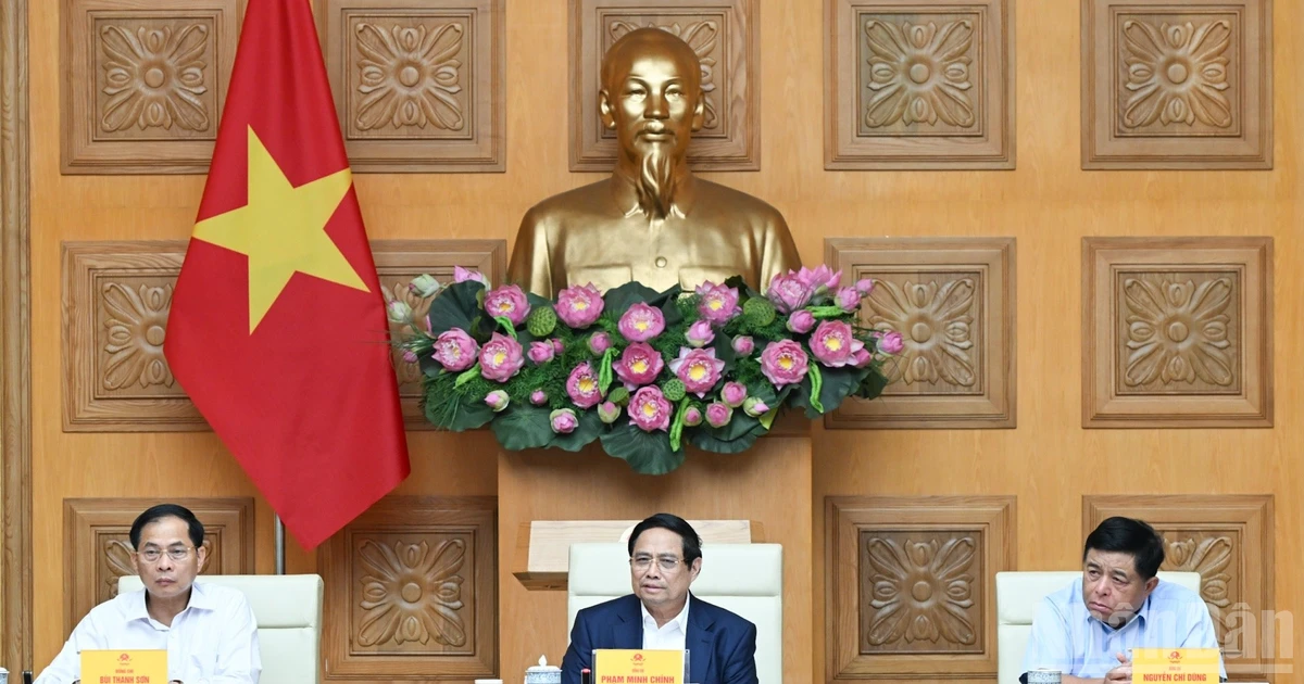 Khẩn trương xây dựng báo cáo nghiên cứu khả thi dự án tuyến đường sắt Lào Cai-Hà Nội-Hải Phòng