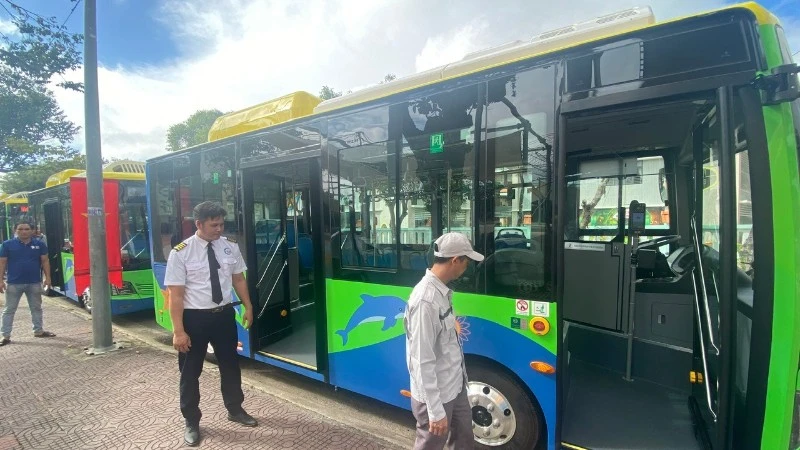 Chính sách hỗ trợ chuyển đổi giao thông “xanh” cho 4 khu vực của Thành phố Hồ Chí Minh