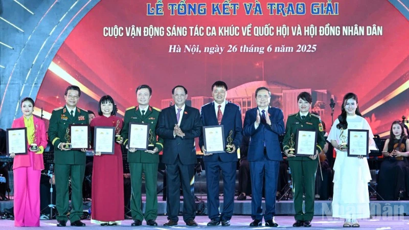 Trao giải Cuộc vận động sáng tác ca khúc về Quốc hội và Hội đồng nhân dân cho 33 tác phẩm âm nhạc xuất sắc