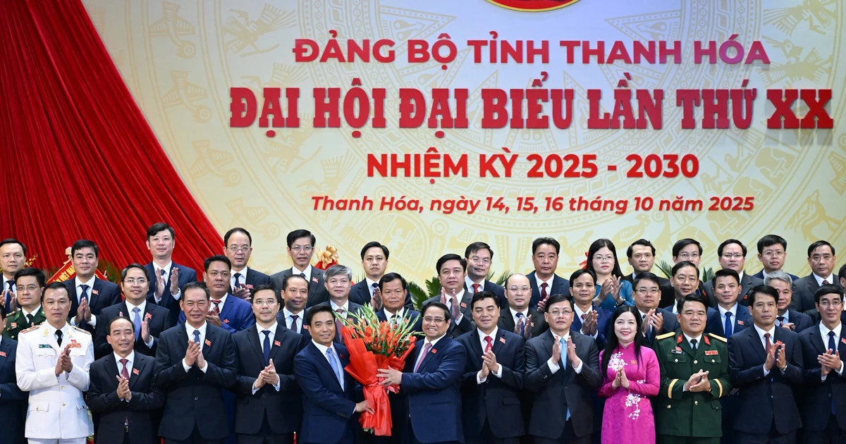 [Foto] Premier vietnamita asiste a la Asamblea del Comité del Partido en provincia de Thanh Hoa