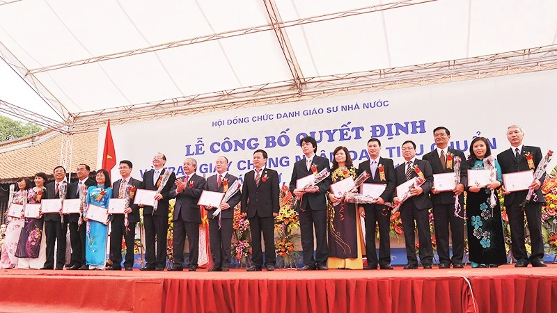 Bộ Giáo dục đề xuất đổi mới quy trình xét công nhận chức danh Giáo sư, Phó Giáo sư