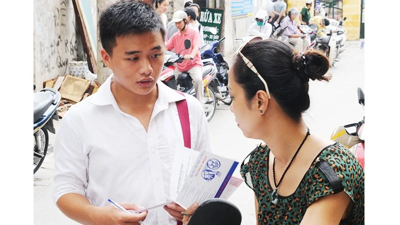 Ước tính gần 130 nghìn học sinh đăng ký thi vào lớp 10 THPT năm học 2026-2027