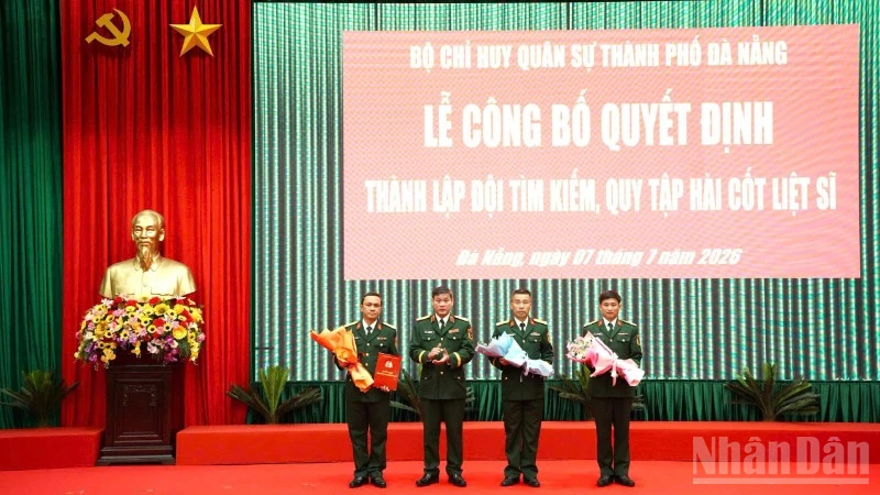Công bố quyết định của Bộ Quốc phòng thành lập Đội tìm kiếm, quy tập hài cốt liệt sĩ