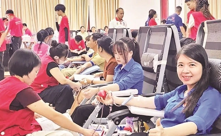 Hưởng ứng “Hành trình Đỏ” và tôn vinh người hiến máu