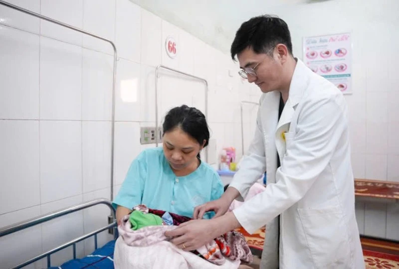 Đổi mới toàn diện vì người bệnh