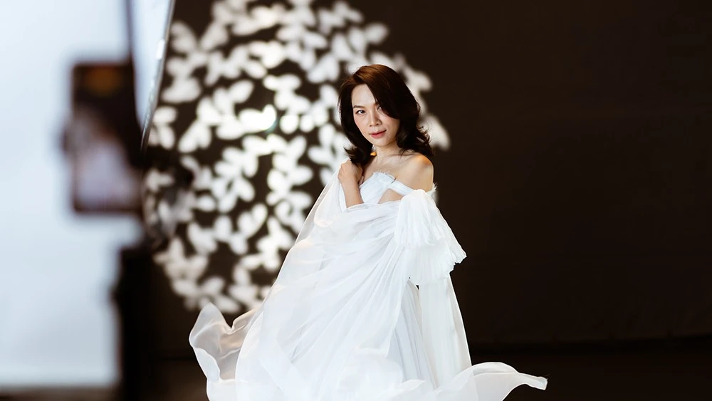 Tài” vượt mốc doanh thu 90 tỷ đồng