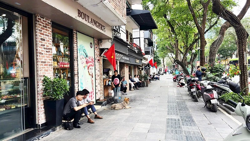 Kinh doanh mặt phố “hạ nhiệt