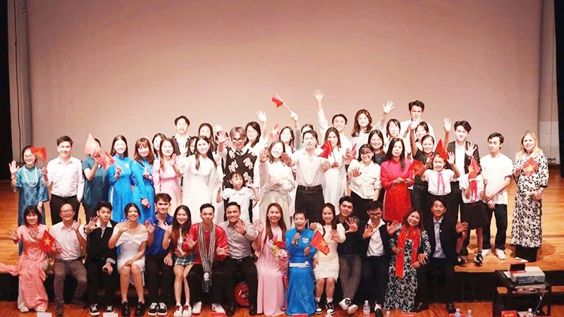 Niềm tin gửi gắm trong nhiệm kỳ mới