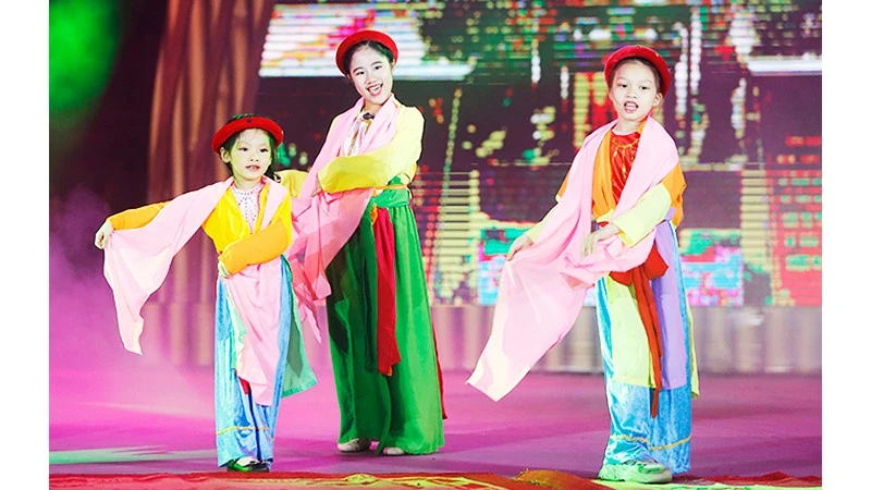 Xanh, sạch, trải nghiệm đón hè