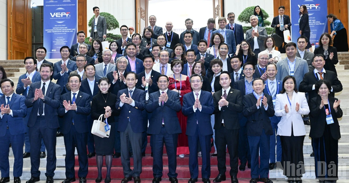 越南政府总理范明正出席2025年越南经济论坛【组图】