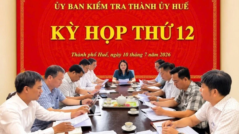 Ủy ban Kiểm tra Thành ủy Huế quyết định kỷ luật một tập thể, 5 đảng viên