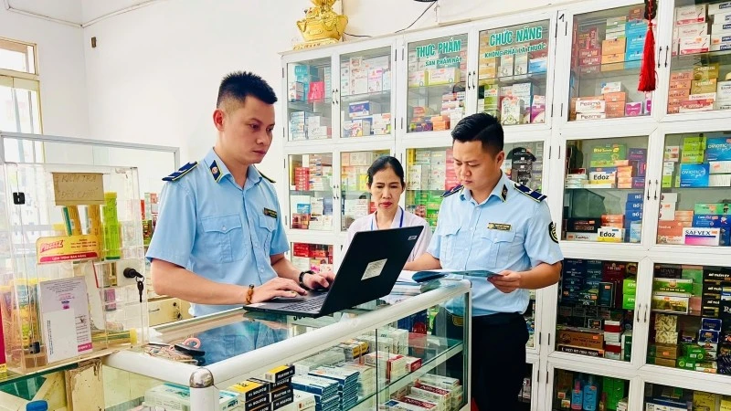 Thuốc giả và mối đe dọa từ lỗ hổng quản lý