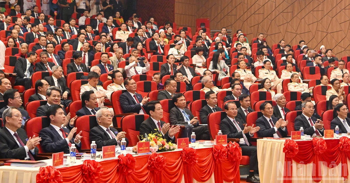 President Luong Cuong attends the first Congress of the Party Organisation of Phu Tho province for the 2025–2030 term