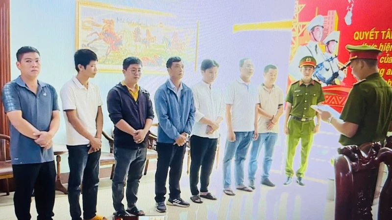 Khởi tố 8 đối tượng đưa và nhận hối lộ trong kiểm dịch động vật ở Đắk Lắk