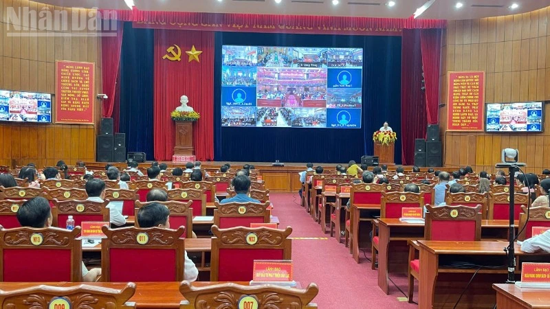 Thống nhất nhận thức, nâng cao quyết tâm chính trị và đồng thuận trong thực hiện các chủ trương, định hướng lớn của Trung ương và của tỉnh Đắk Lắk