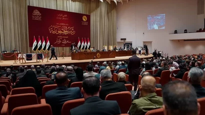 Iraq phê chuẩn chính phủ mới, chấm dứt nhiều tháng bế tắc chính trị