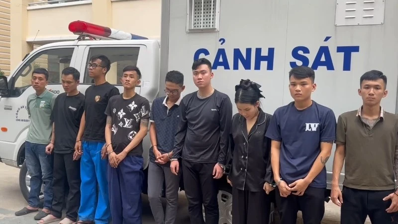Công an Thành phố Hồ Chí Minh bắt giữ 37 đối tượng đường dây ma túy Etomidate đội lốt Pod Chill