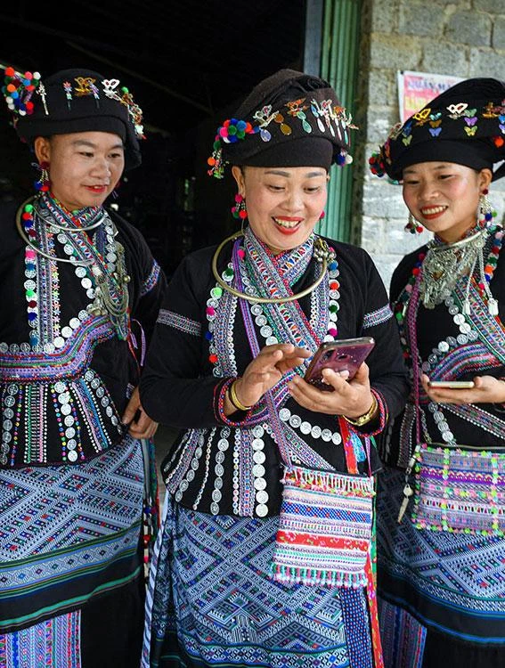 Lào