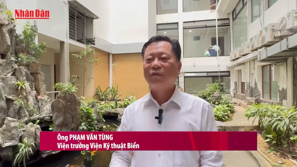 Ông Phạm Văn Tùng, Viện trưởng Viện Kỹ thuật Biển. (Ảnh cắt từ clip)