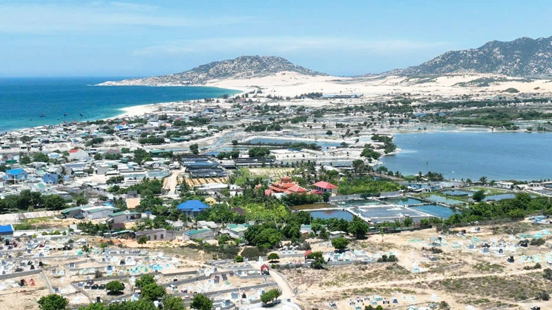 Xã Phước Dinh, huyện Thuận Nam, nơi dự kiến xây dựng Nhà máy điện hạt nhân Ninh Thuận 1. (ẢNH : BÁO NHÂN DÂN)