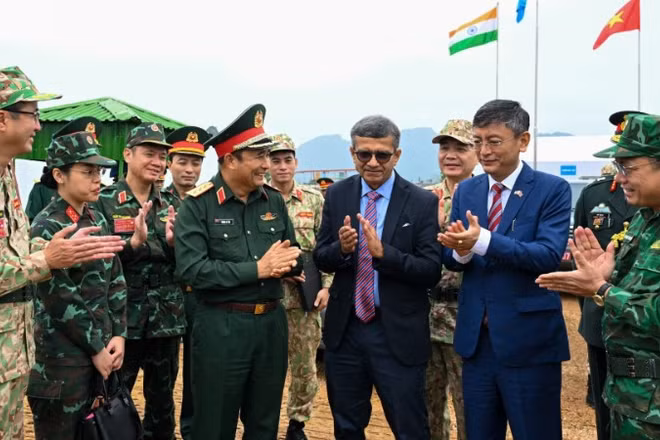 Các đại biểu tại diễn tập song phương Việt Nam-Ấn Độ về Gìn giữ hòa bình Liên hợp quốc năm 2025.