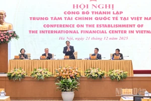 Thủ tướng Phạm Minh Chính chủ trì Hội nghị công bố thành lập Trung tâm tài chính quốc tế tại Việt Nam. (Ảnh: Trần Hải)