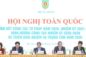 Thủ tướng Chính phủ Phạm Minh Chính chủ trì Hội nghị tổng kết, triển khai nhiệm vụ trọng tâm của năm 2026 của ngành Tư pháp. (Ảnh: Trần Hải)