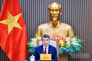 Thủ tướng Chính phủ Lê Minh Hưng điện đàm với Thủ tướng Trung Quốc Lý Cường. (Ảnh: Thanh Giang)