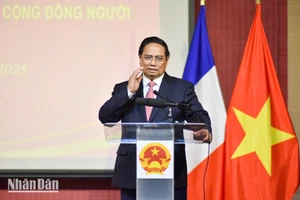 Thủ tướng Chính phủ Phạm Minh Chính phát biểu ý kiến tại buổi gặp gỡ. (Ảnh: MINH DUY) 