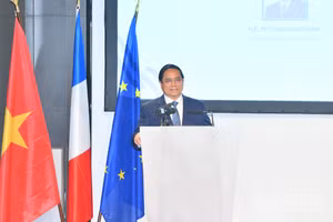 Thủ tướng Phạm Minh Chính phát biểu ý kiến tại Diễn đàn Doanh nghiệp Việt Nam-Pháp. (Ảnh: Thanh Giang)