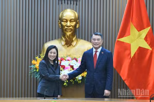 Thủ tướng Chính phủ Lê Minh Hưng và Đại sứ Hoa Kỳ tại Việt Nam Jennifer Wicks. (Ảnh: THANH GIANG)