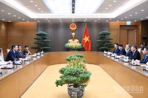 Quang cảnh buổi tiếp. (Ảnh: TRẦN HẢI)
