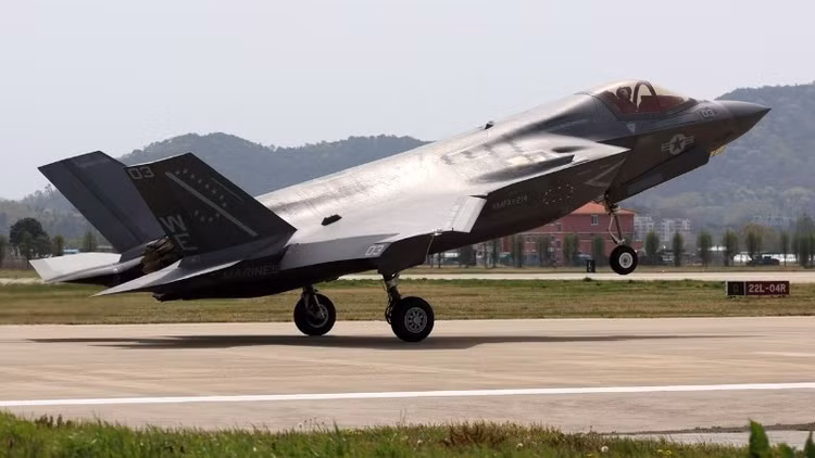 Một máy bay tiêm kích của Mỹ. (Ảnh tư liệu: TTXVN)