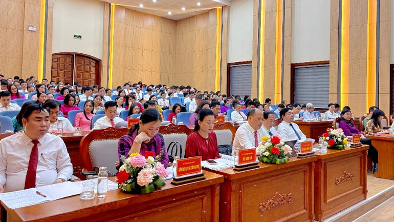 Các đại biểu tham dự hội nghị. img-2023-444.jpg