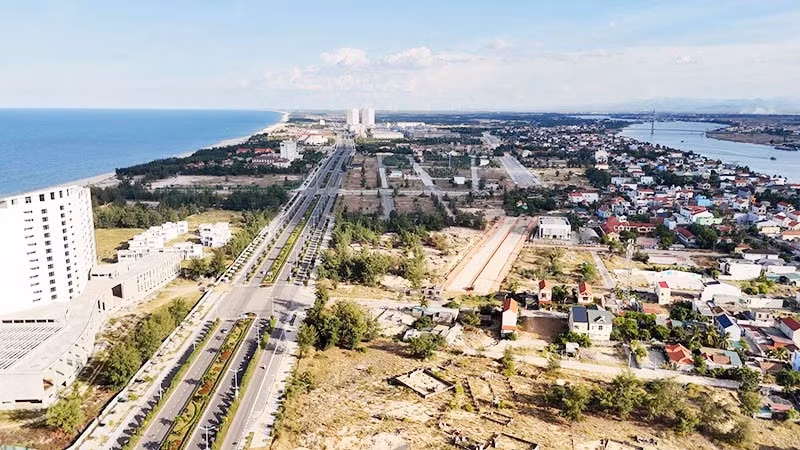 Quảng trường biển Bảo Ninh trên bán đảo Bảo Ninh sẽ là điểm cầu chính diễn ra Chương trình “Cùng Việt Nam tiến bước” tại Quảng Trị.