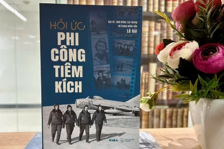 Tác phẩm "Hồi ức phi công tiêm kích" của Đại tá Lê Hải.