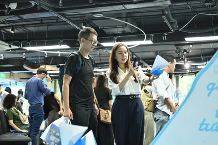 Công chúng bị thu hút bởi những ý tưởng tuyệt vời của "Gặp tôi trong tương lai".