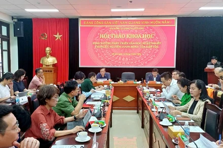 Hội thảo thu hút đông đảo các nhà nghiên cứu, nhà quản lý văn học nghệ thuật.