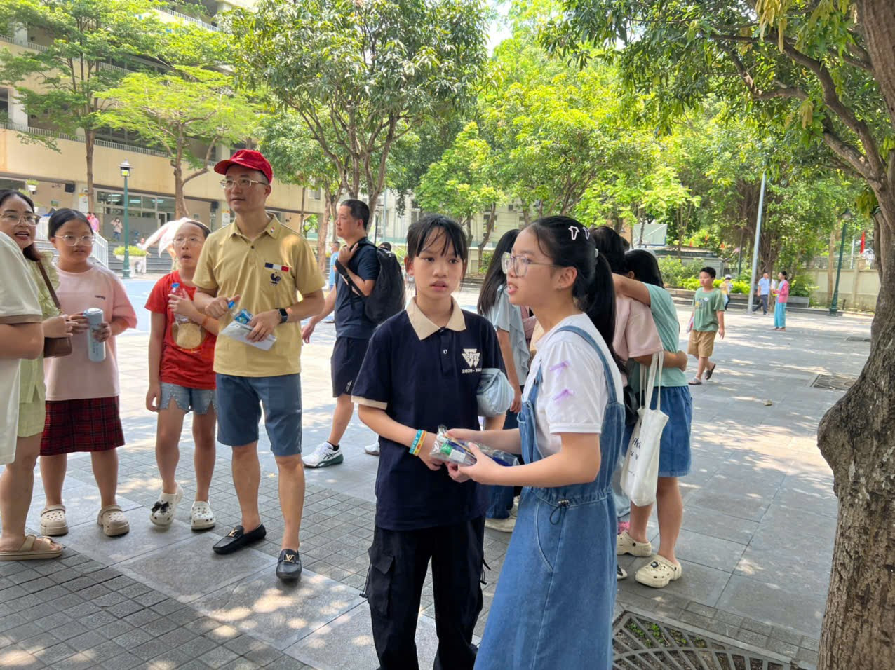 Thảo luận về bài làm. 9c96c23e6d81d9df809049.jpg